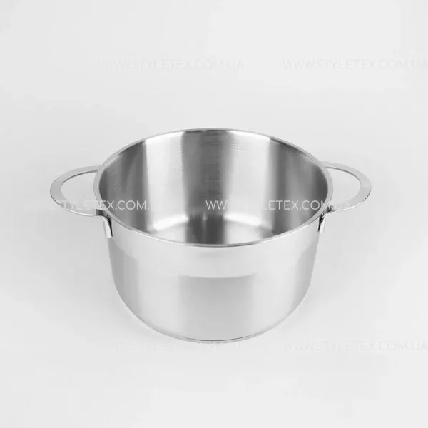 cdf9ffe9-a82f-46da-9e36-9bceca43a4bd Каструля з кришкою Maestro MR-3511-16