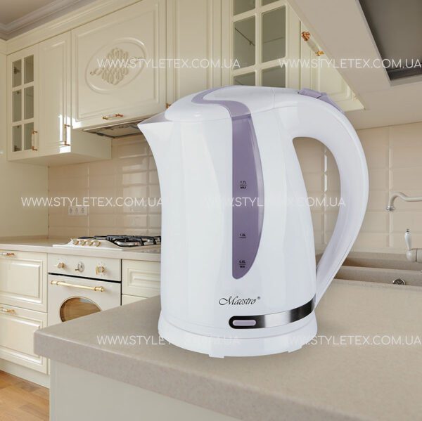 Classic cream colored kitchen closeup Електрочайник 1.7 л Maestro MR-032