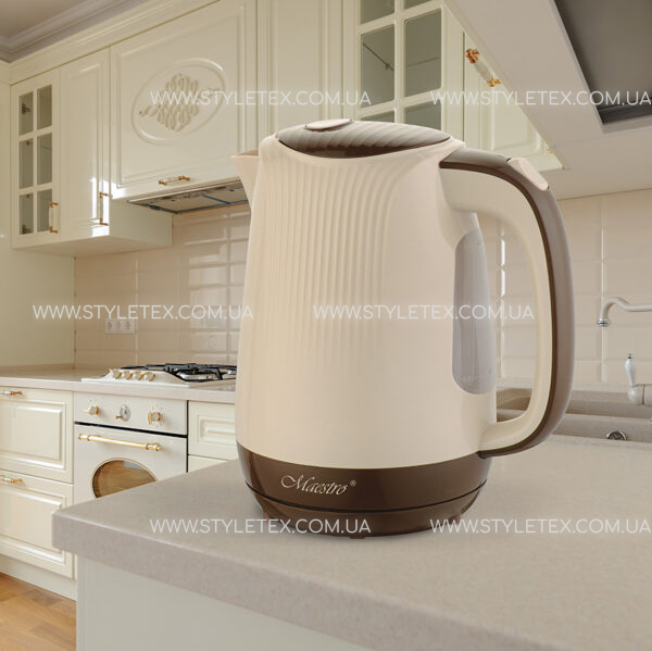 Classic cream colored kitchen closeup Електрочайник 1.7 л Maestro MR-042