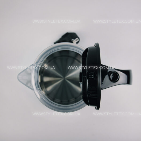 MR045-2c Електрочайник 1.7 л Maestro MR-045
