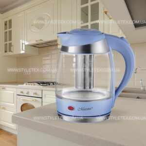 Classic cream colored kitchen closeup Електрочайник 1.8 л Maestro MR-065-BLUE